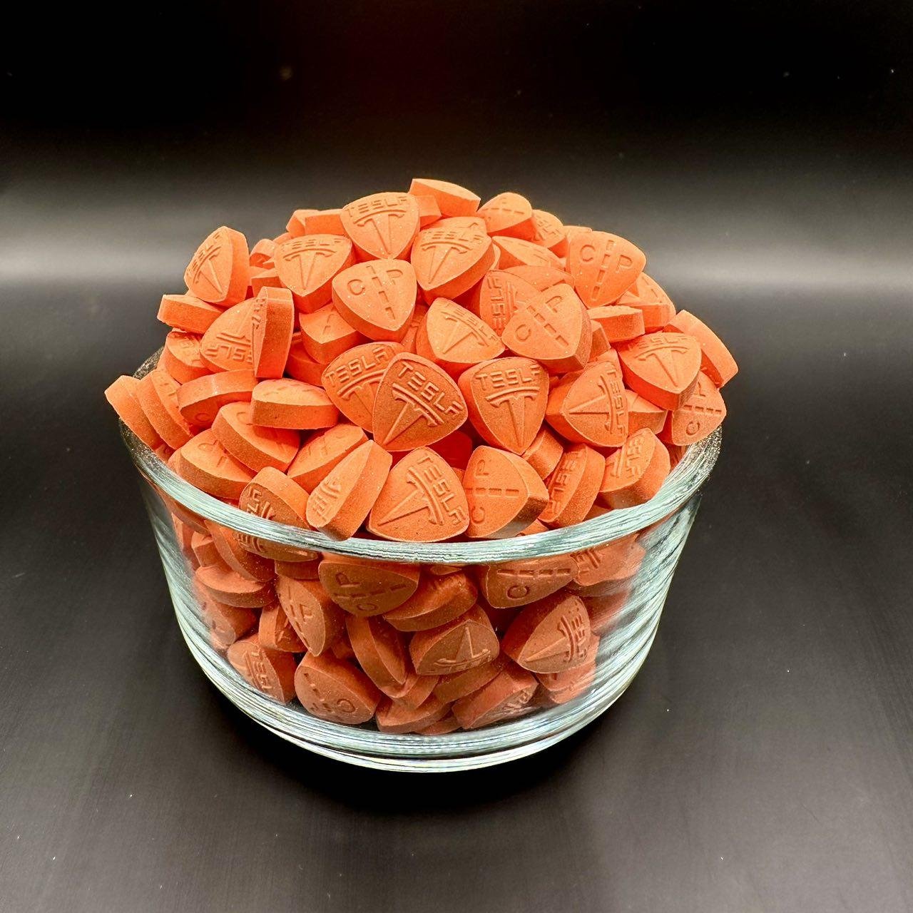 Orange Tesla (300 mg MDMA)